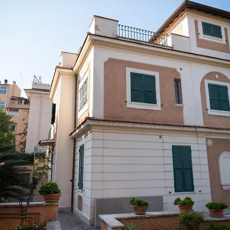 Lux Of The Vatican Rome Exterior photo